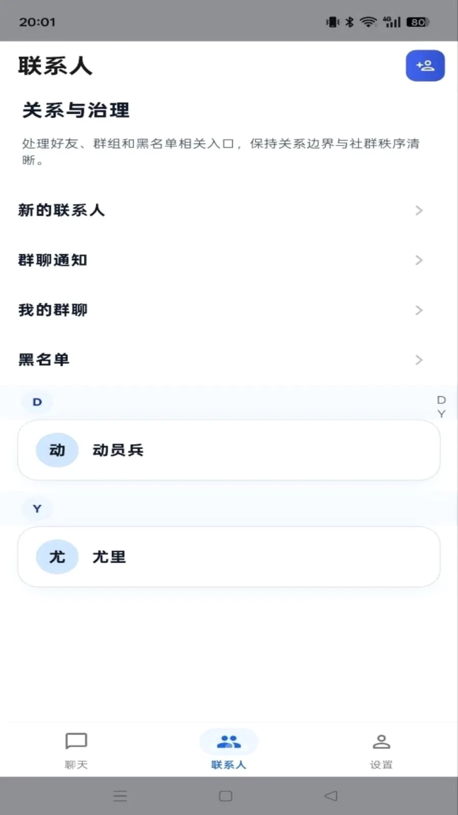 ���IM
